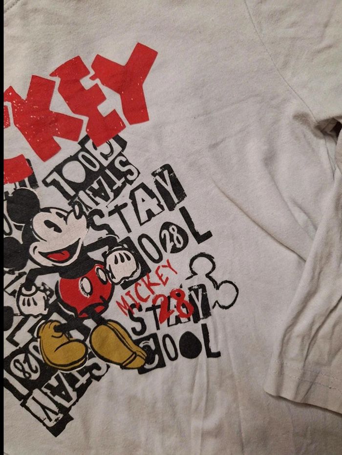 T-shirt manches longues pour garçon taille 6 ans Marque Disney très bon état - photo numéro 5