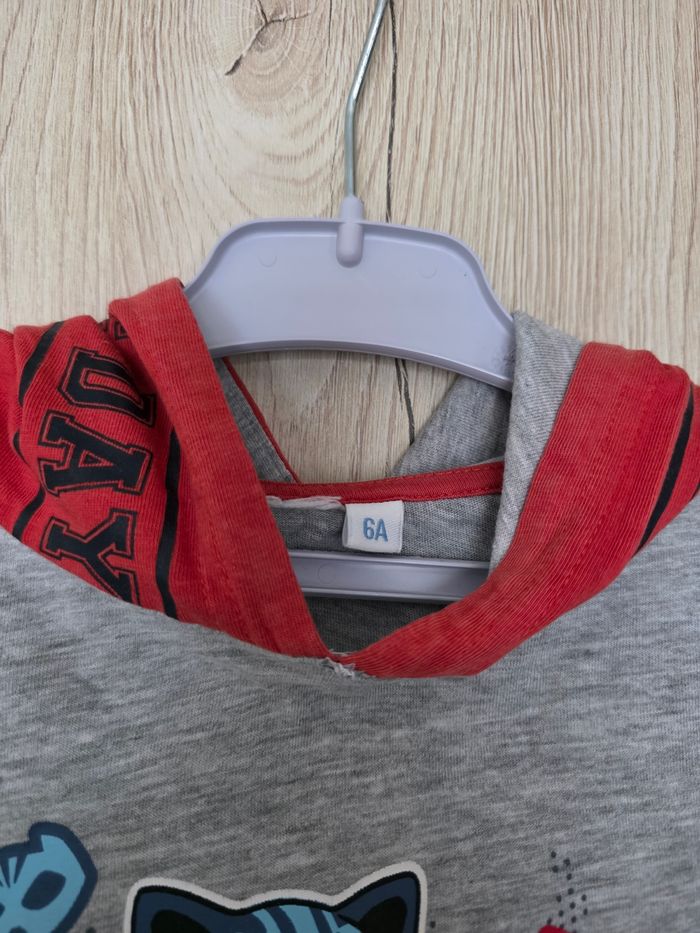 TEE-SHIRT À CAPUCHE PYMASKS TAILLE 6ANS - photo numéro 5