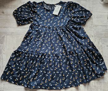 Robe coeur neuve 8 ans