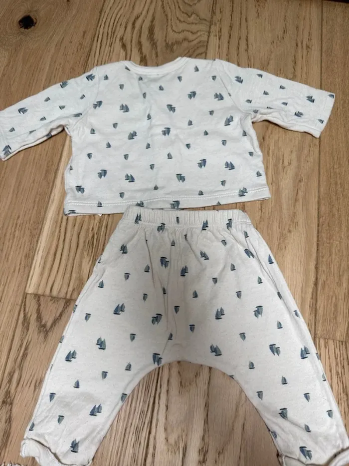 ensemble petit bateau taille 3 mois - photo numéro 4