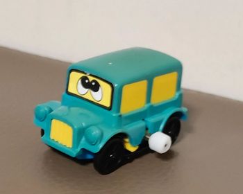 wind up bus tomy voiture