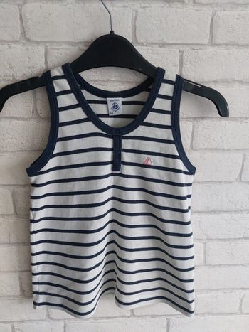 Débardeur Petit Bateau taille 8 ans