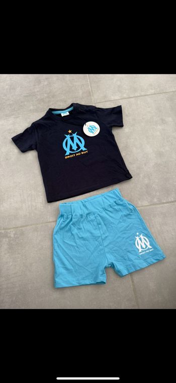 Ensemble Tee shirt et short Olympique de Marseille 36 mois