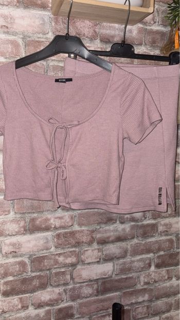 Ensemble jupe mauve 