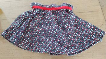 Jupe hiver fille 5ans en très bon état