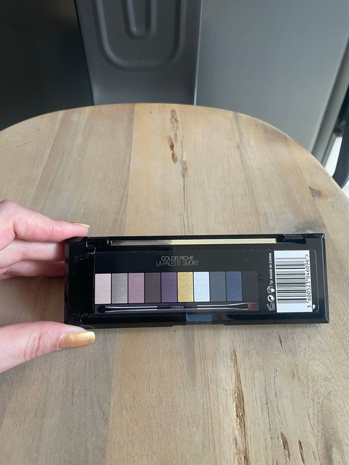 Maquillage Palette Smoky L’Oréal - Neuve et Scellé - photo numéro 4