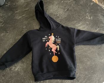 Sweat-shirt fille 6 ans