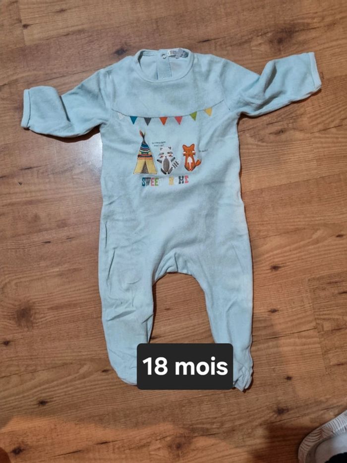 Pyjama velours 1 pièces 18 mois