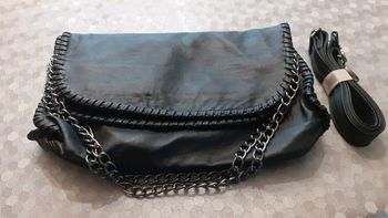 Sac à main noir neuf