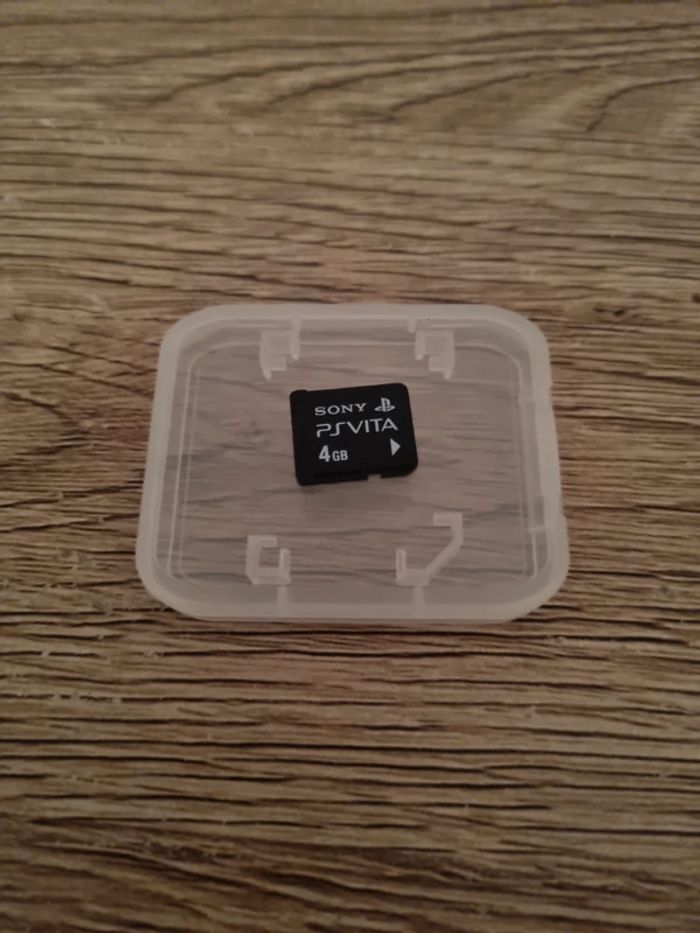 Carte mémoire Sony ps vita 4 giga