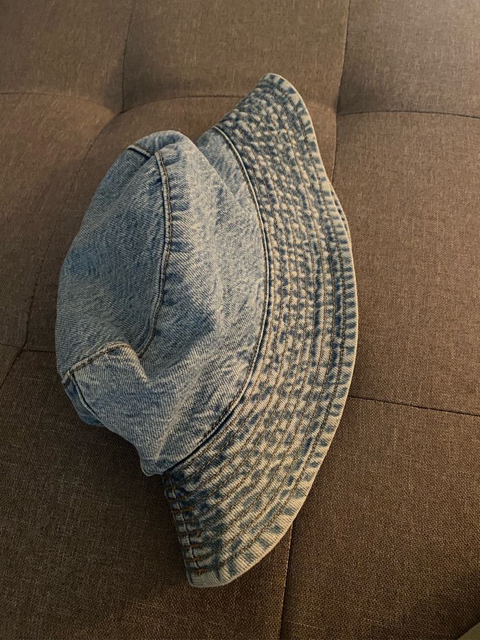 Chapeau - photo numéro 2