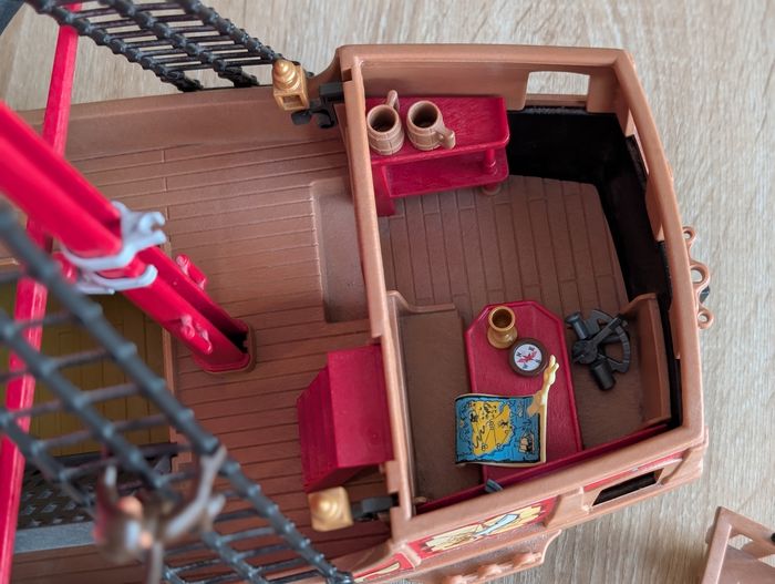 Playmobil 70411 Bateau pirates et ses accessoires - photo numéro 4