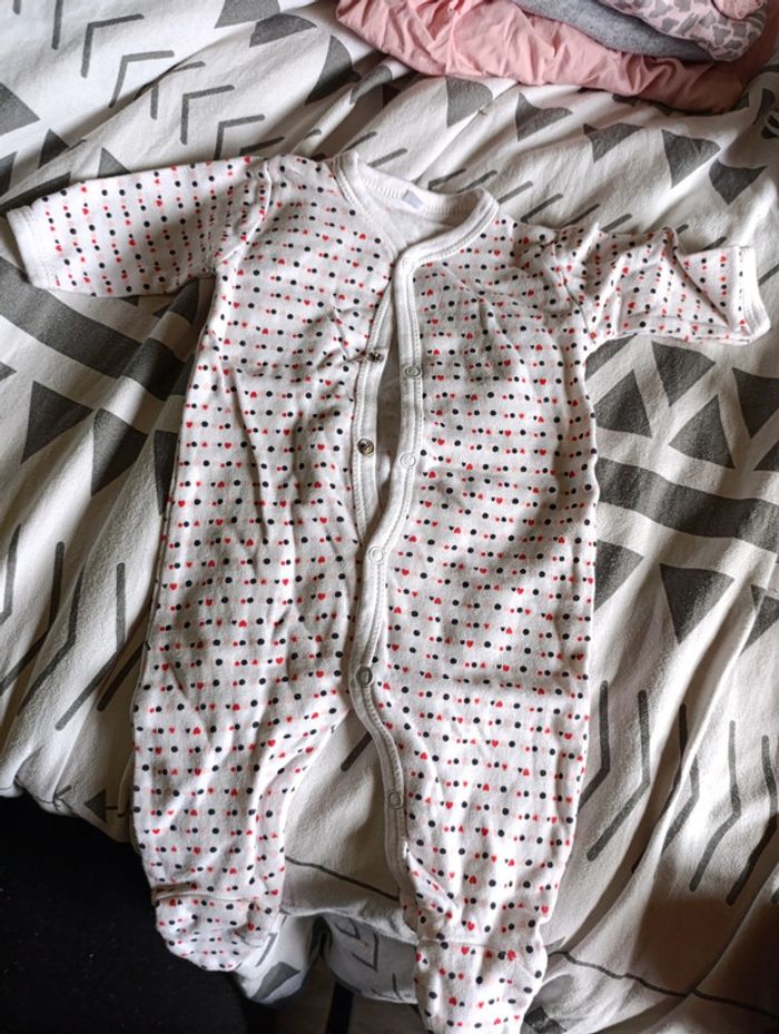 2 Pyjamas filles