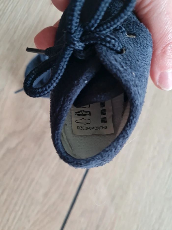 Chaussure bébé - photo numéro 2
