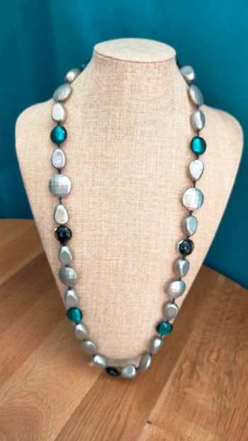 Collier vintage perles nacrées argent & bleu