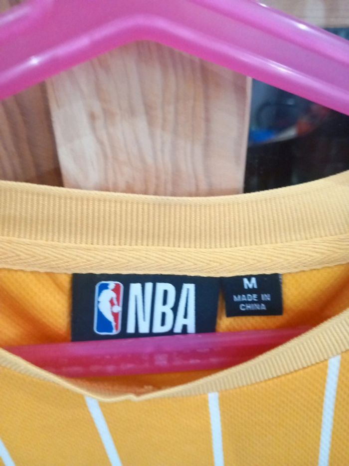 T-shirt lakers taille m - photo numéro 4