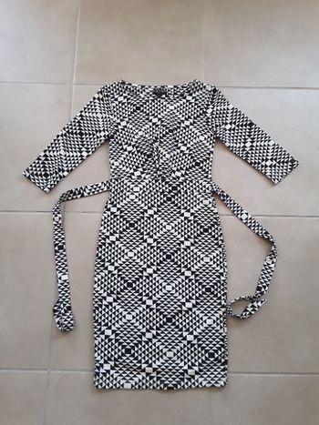 Robe noir et blanc 36 FEVER TBE