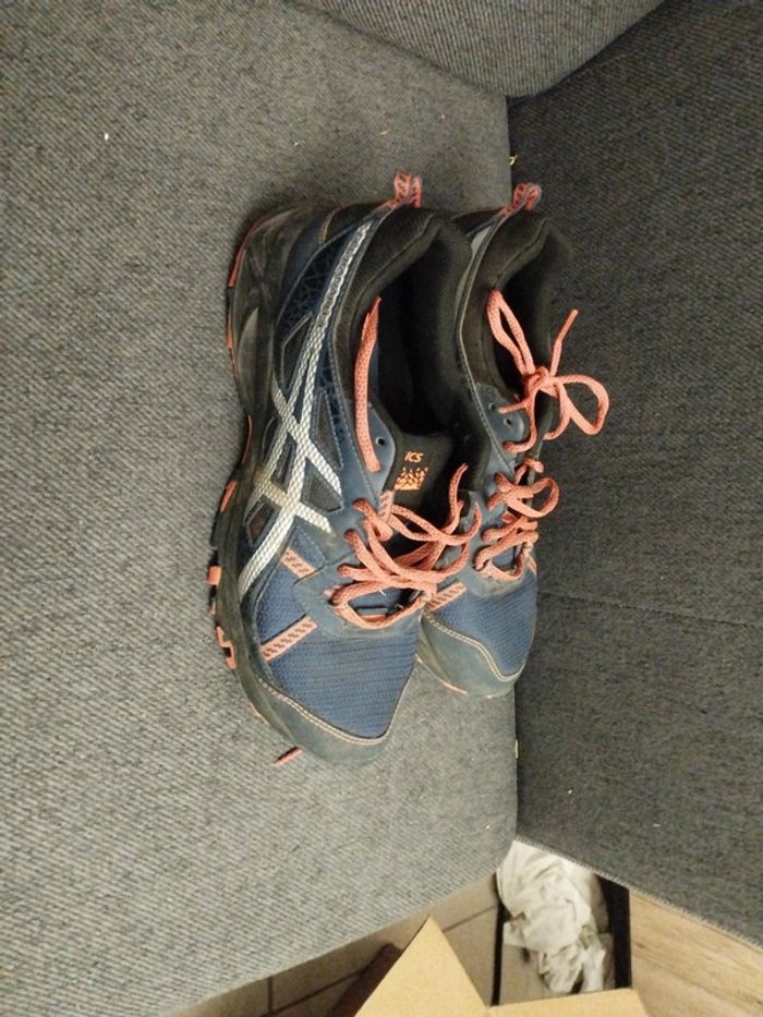 Chaussures Trail Asics - photo numéro 2