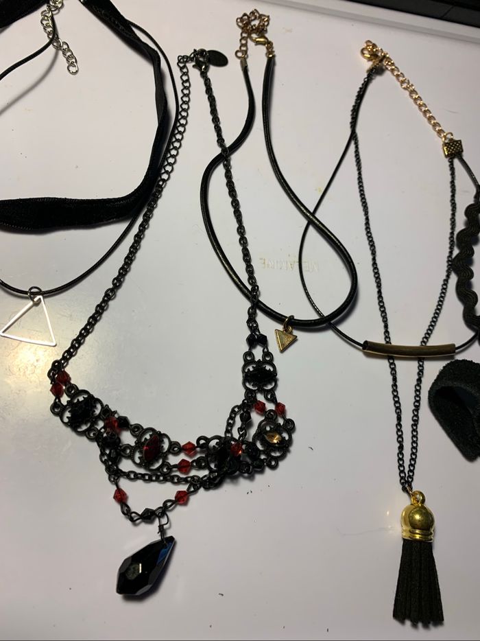 Lot colliers gothiques - photo numéro 8
