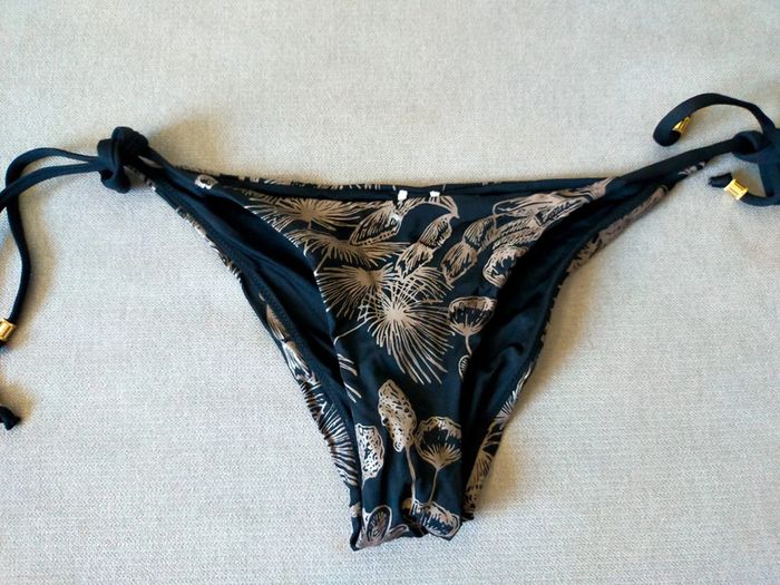 Bas de maillot de bain noir à imprimé floral doré – Goldenpoint – Neuf avec étiquette – Taille 38 - photo numéro 2