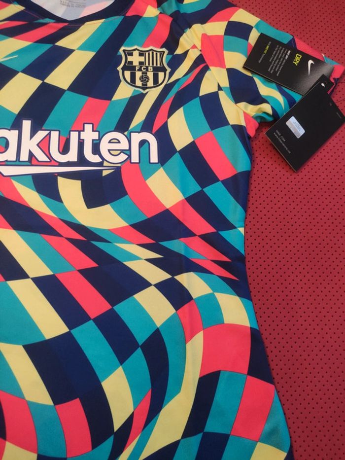 Maillot de foot FC Barcelone, Nike Authentique Officiel taille Femme XS, Neuf - photo numéro 2