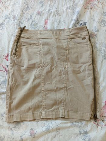 Jupe courte beige DDP S