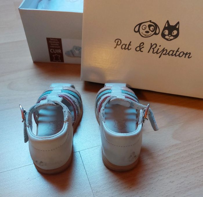 Sandale printemps/été fille taille 21 - photo numéro 3