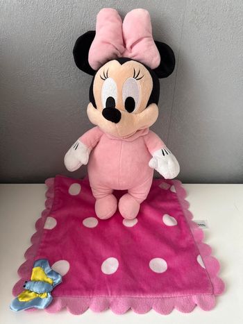 Doudou Peluche Disney Minnie Disneyland Paris – très bon état
