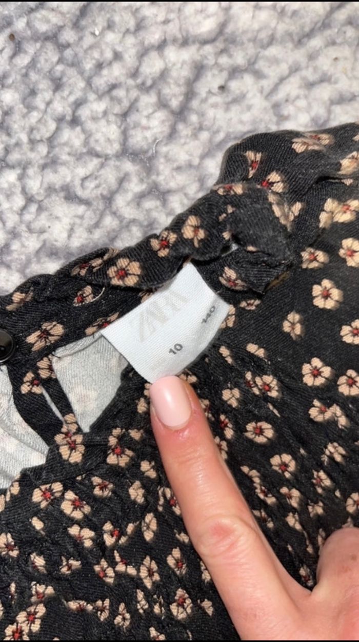 Robe fille Zara 10 ans - photo numéro 3