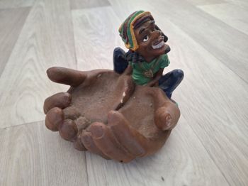 Cendrier vintage rasta – figurine reggae déco originale