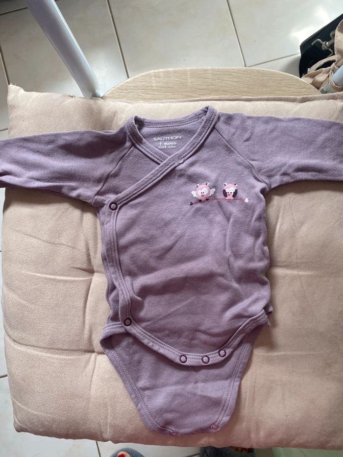 Body sauthon violet ouverture devant 1mois