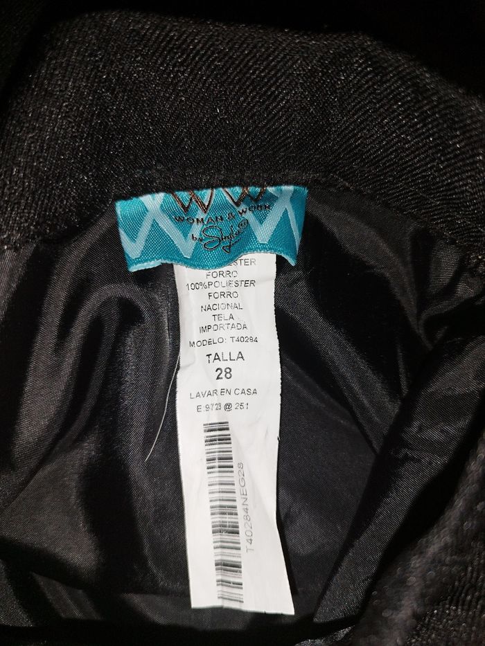 Jupe courte cintrée - photo numéro 3