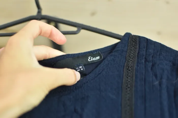 Robe Etam en taille 36 - Très bon état - photo numéro 2