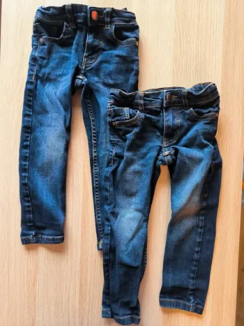 Lot deux pantalons/jeans