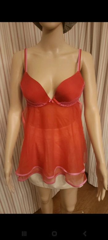 Nuisette rouge Hunkemöller taille M
