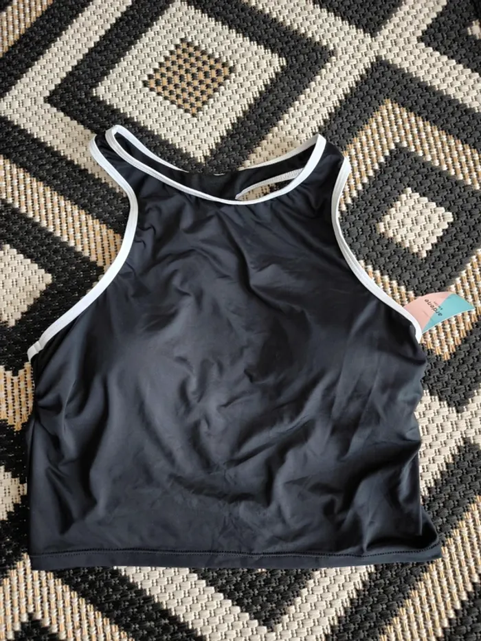 Maillot noir sans manches Ardene – Taille M – Neuf avec étiquette