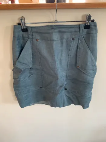 Jupe courte bleu gris mango