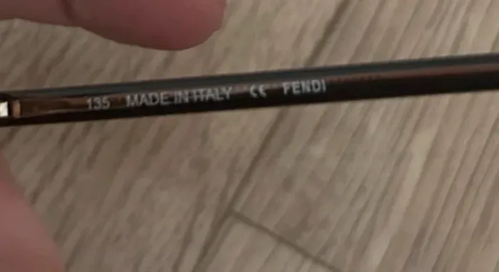 Fendi lunette de soleil doré FS 5194 Branche imprimé logo - photo numéro 9