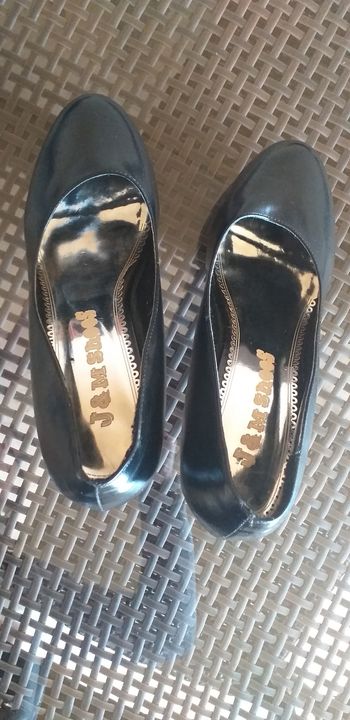 Jolis escarpins à talons 