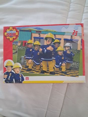 Puzzle 35 pièces Sam le Pompier