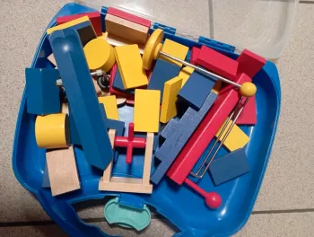 Jeu de construction en bois