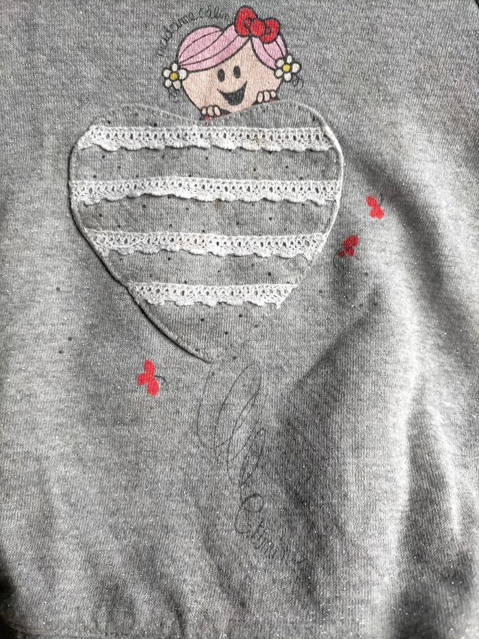 Très joli sweat Catimini 4 ans - photo numéro 2