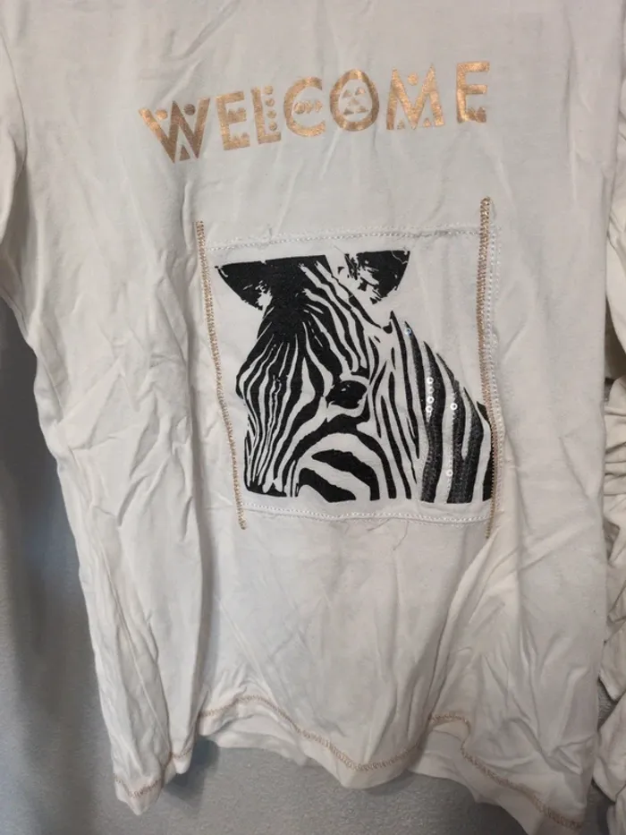 T-shirt fille 8 ans - photo numéro 4
