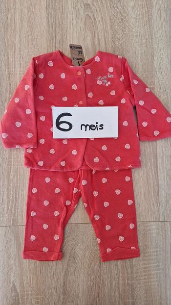 🌜 Ensemble chaud pentalon et pull 6 mois. #lunaGL6mois🌛