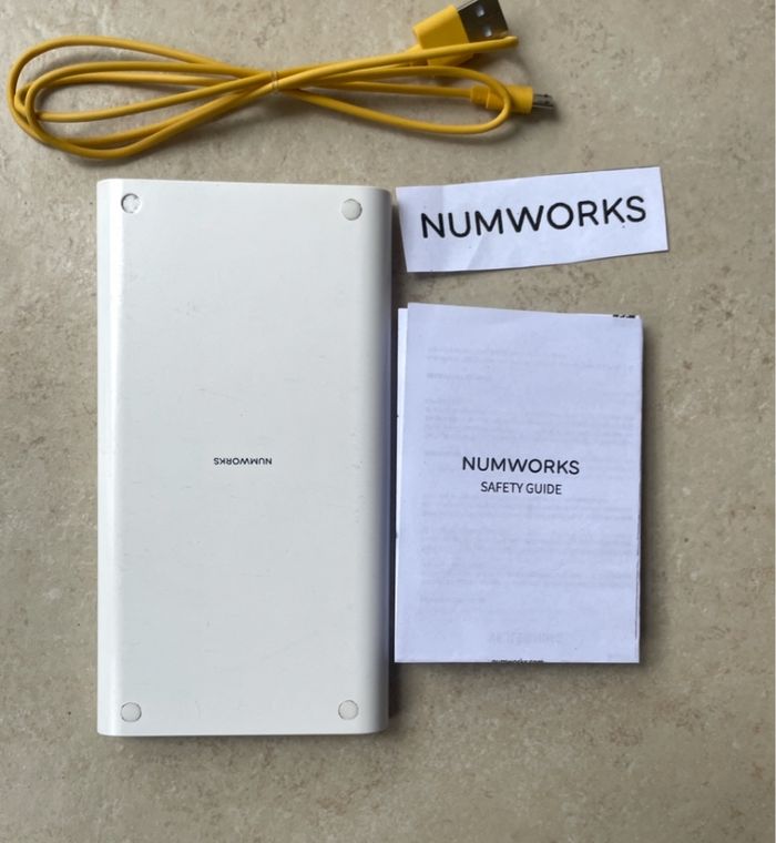Calculatrice Numworks - photo numéro 2