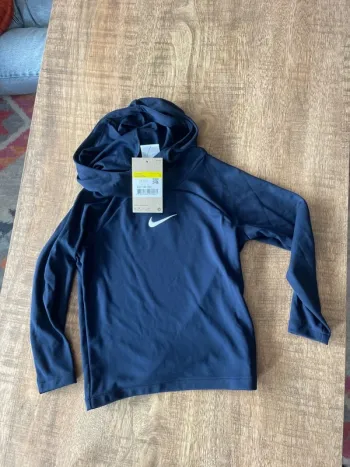 Pull Nike