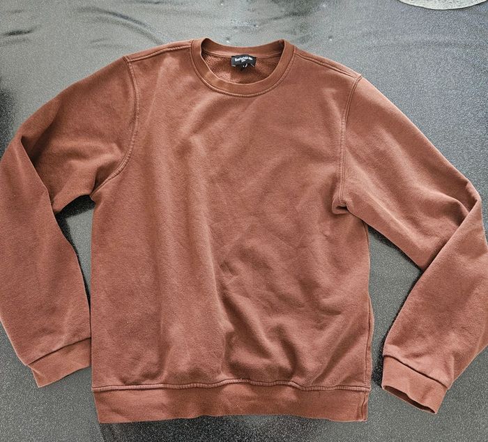 Pull marron