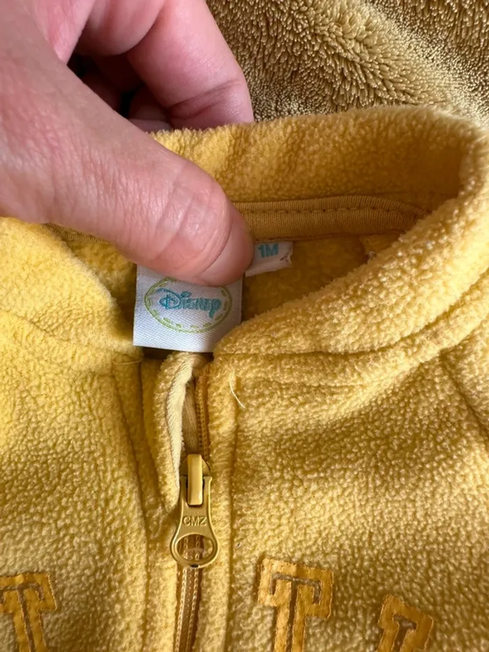 Surpyjamas Disney Winnie the pooh Jaune en polaire taille 1 mois - photo numéro 2