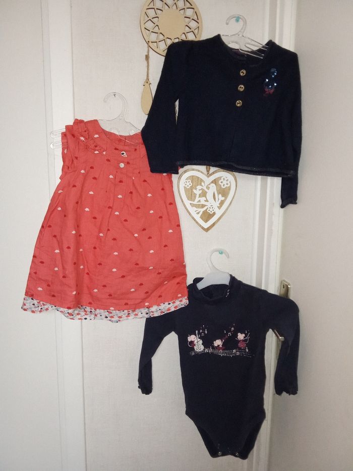 Lot de 3 vêtements bébé fille sergent major 9-12 mois, robe, gilet, body, 71,74 cm