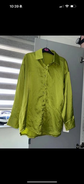 Chemise satin neuf taille L